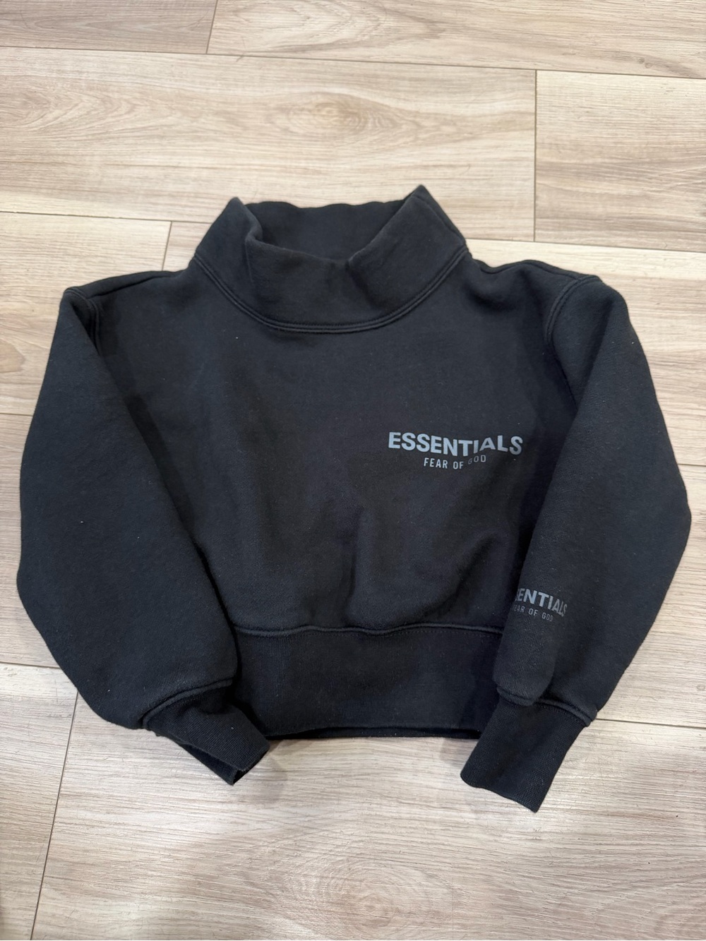 Fear of God Black ESSENTIALS Crewneck Sweatshirt